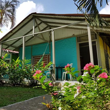 Cabanas Los Almendros Capurganá Exterior foto